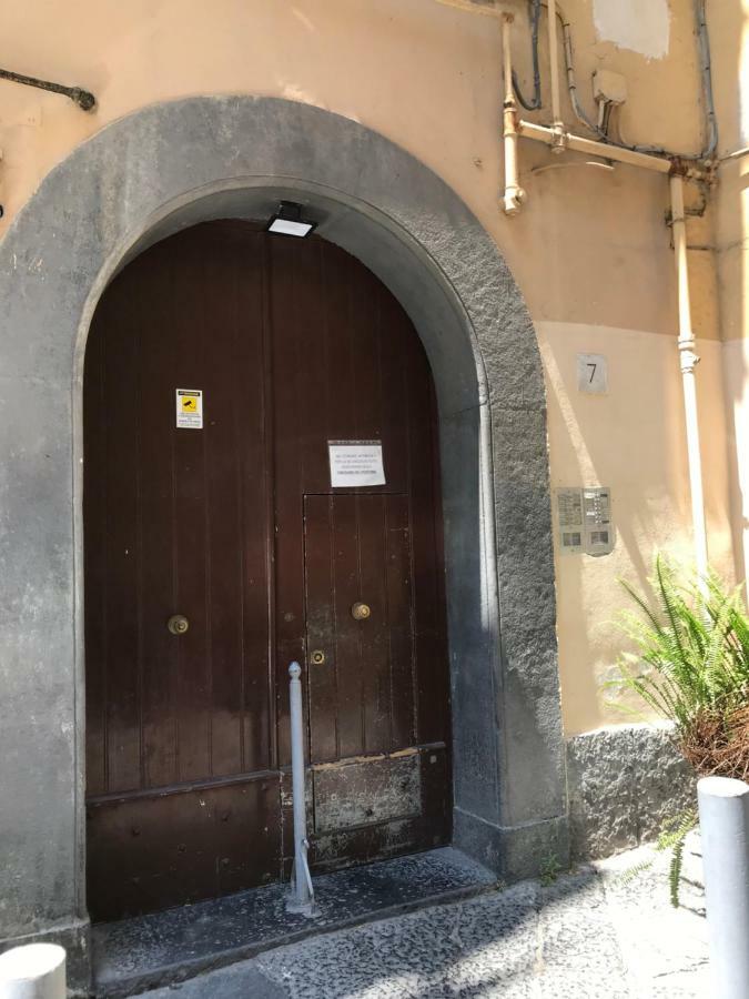 La Casa Di Flo Hotel Naples Exterior photo